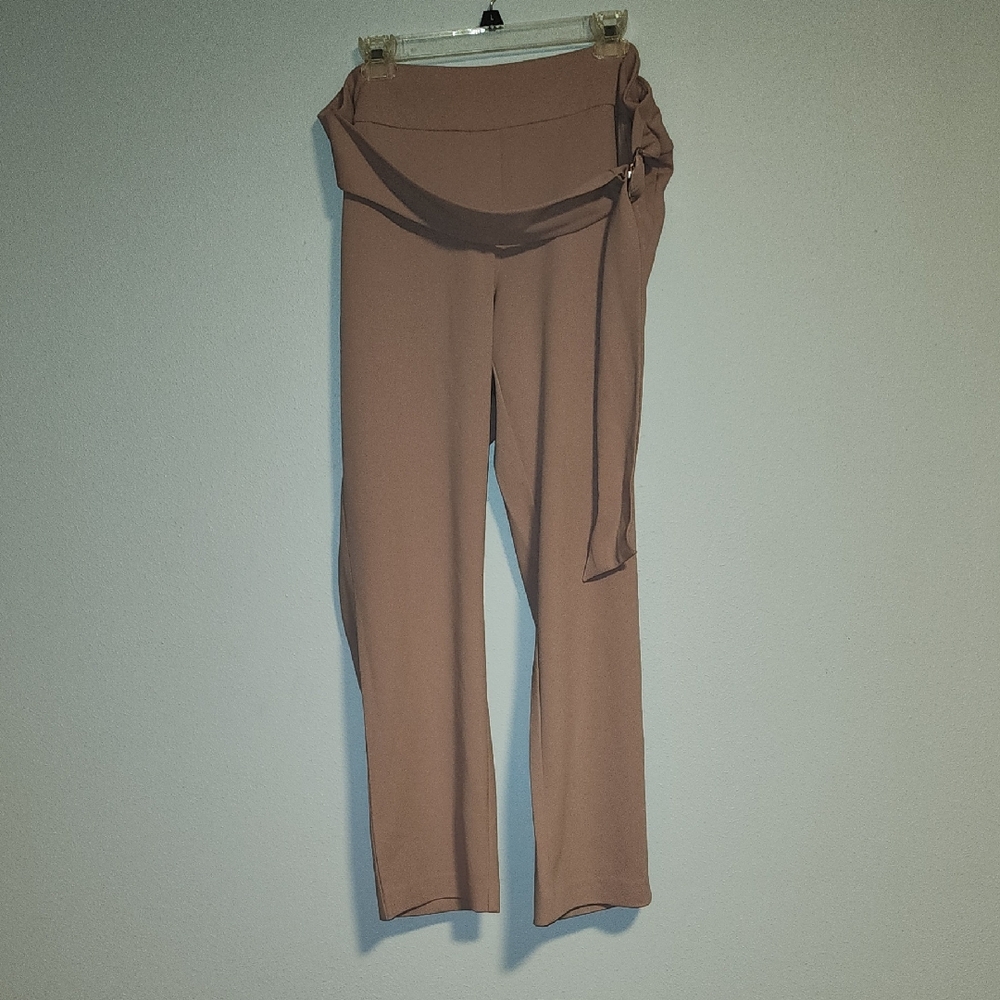 Soho Women's Straight Leg Pants in Mauve